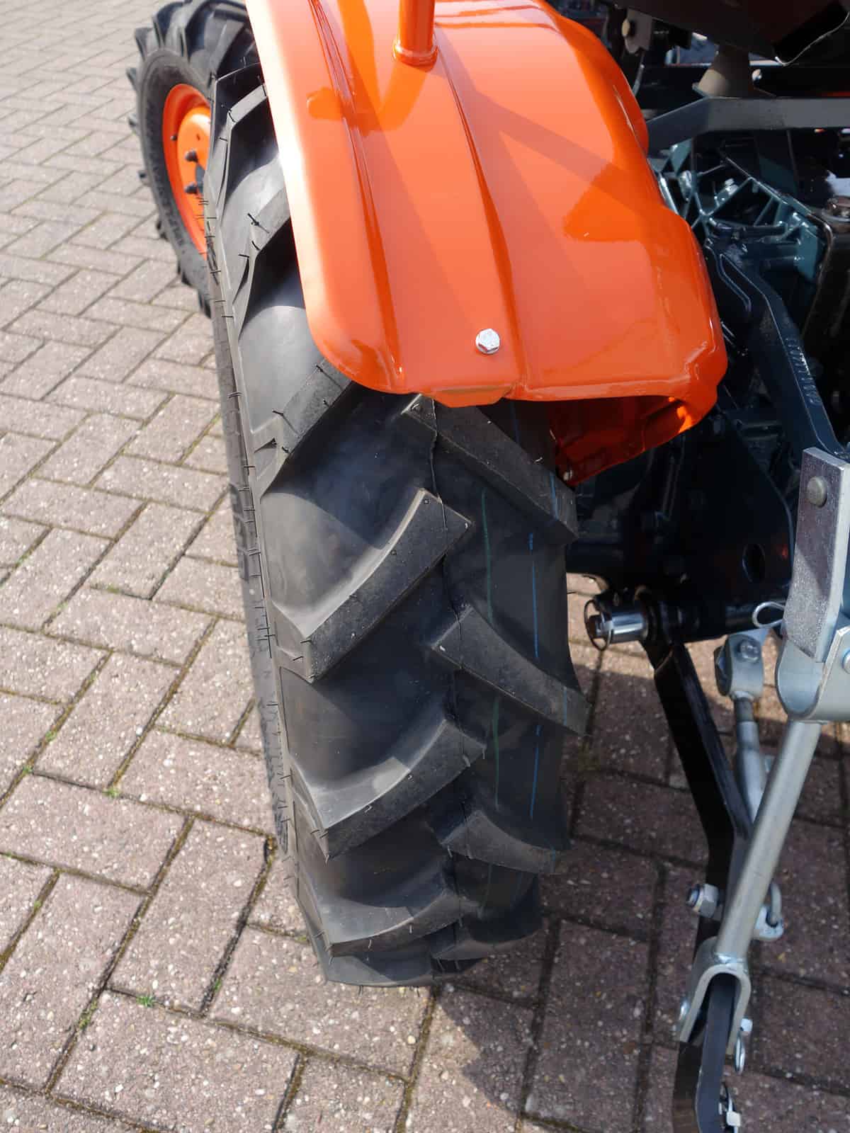 Kubota B7001 4wd - Afbeelding 12