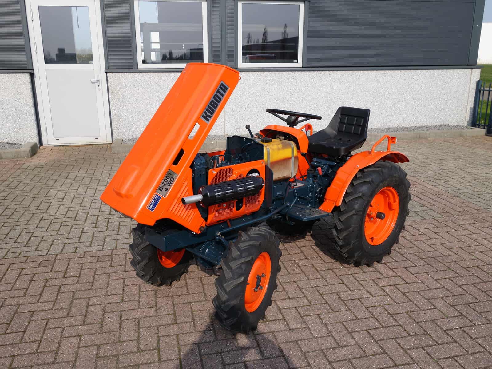 Kubota B7001 4wd - Afbeelding 14