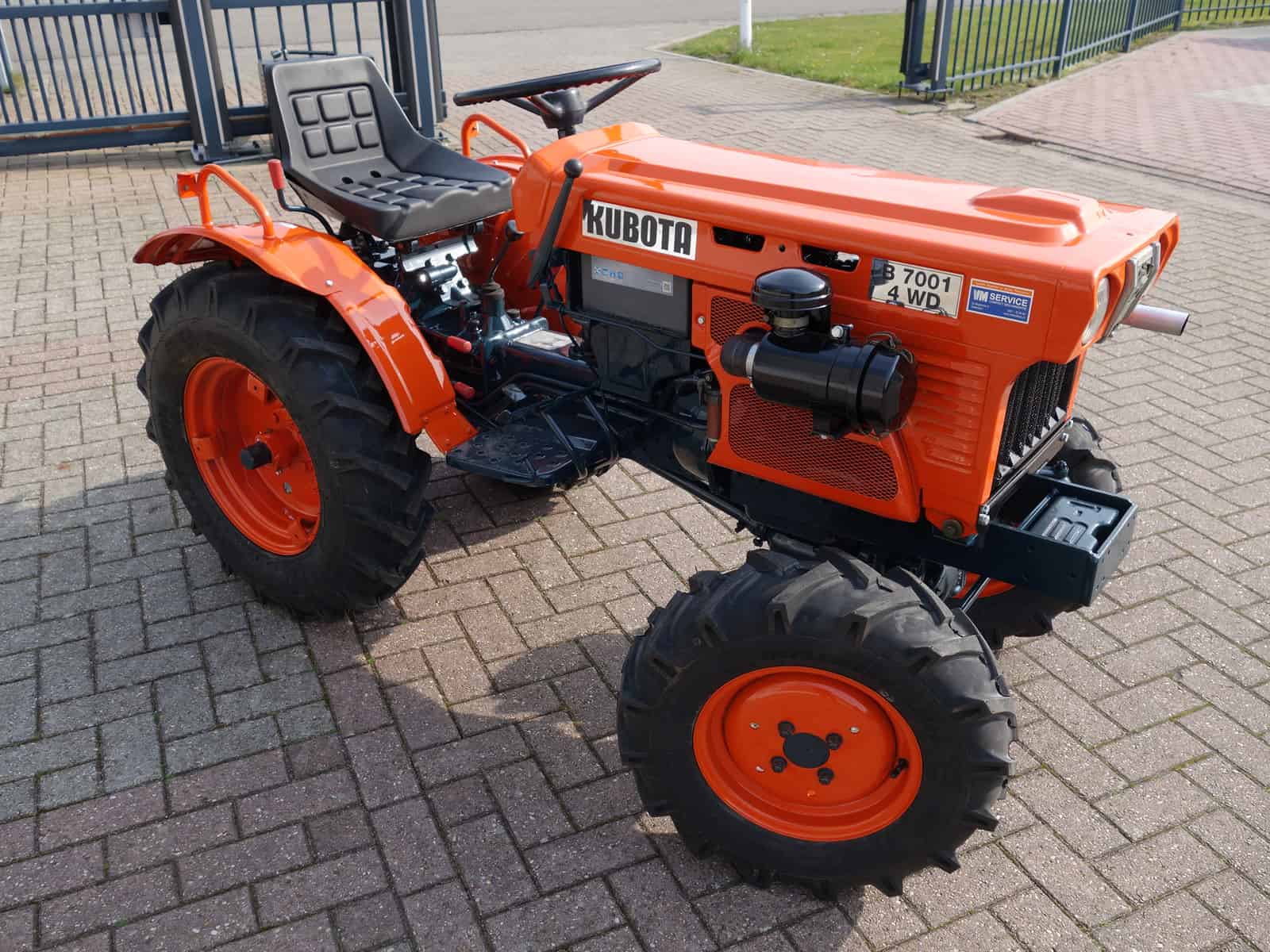 Kubota B7001 4wd - Afbeelding 2