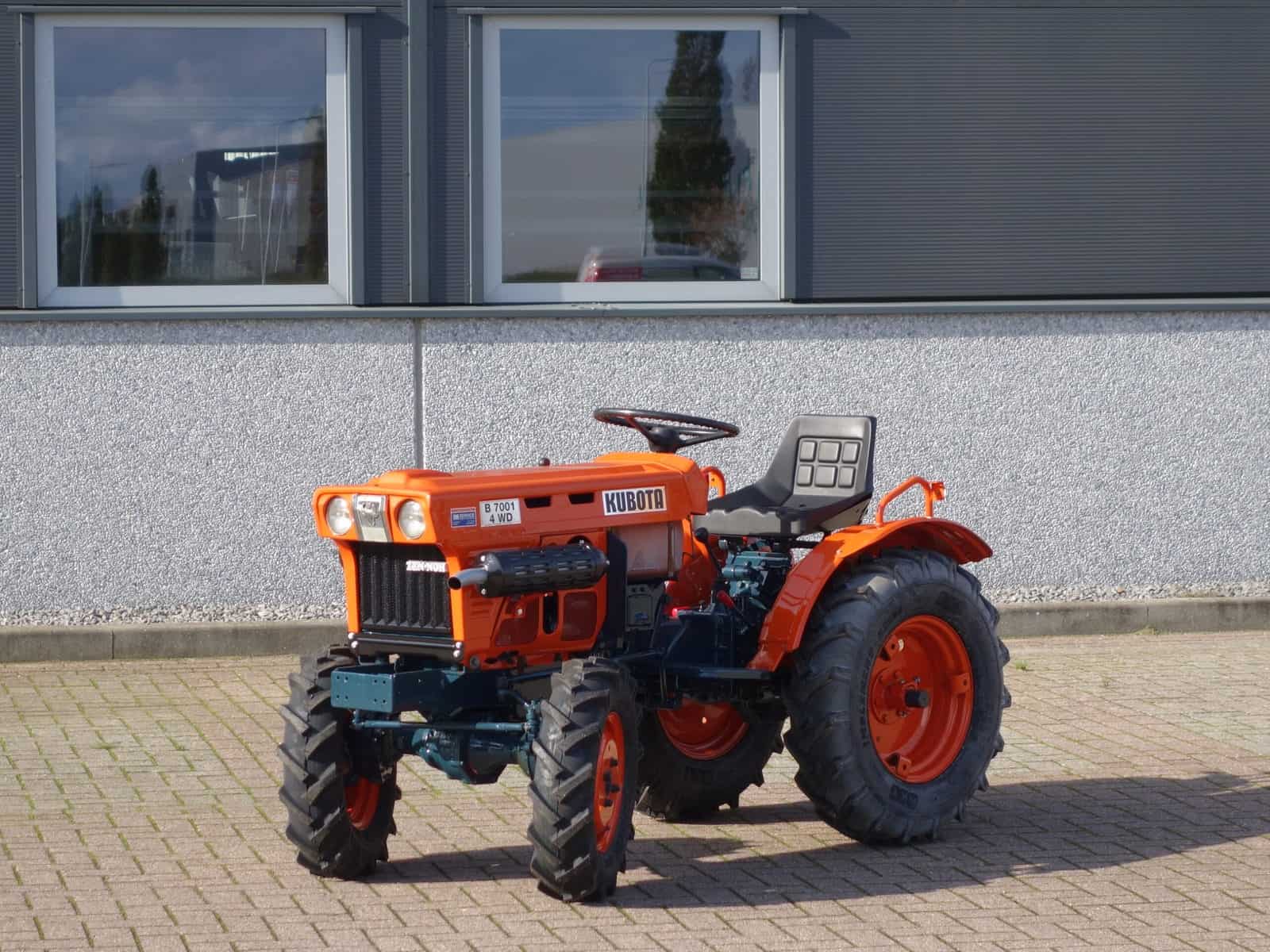 Kubota B7001 4wd