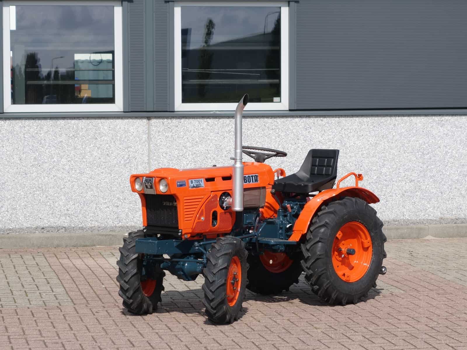 Kubota B7001 4wd