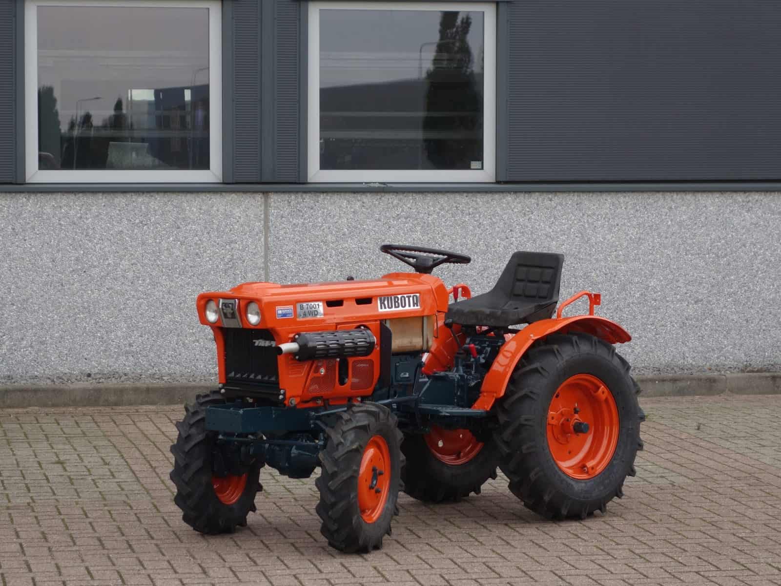 Kubota B7001 4wd