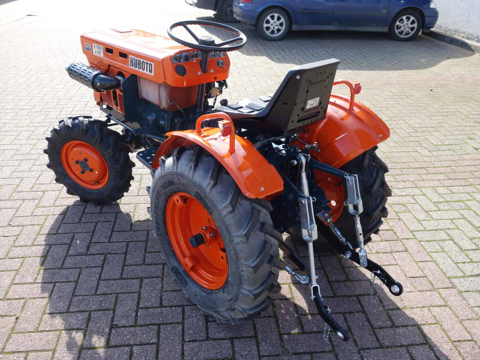 Kubota B7001 4wd - Afbeelding 10
