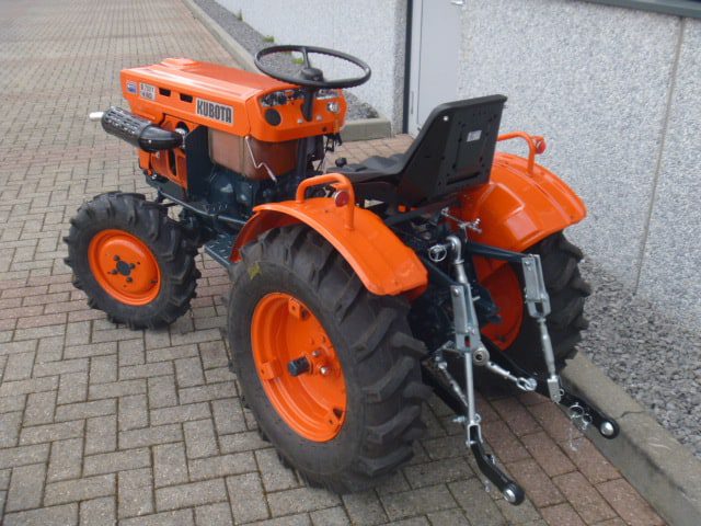 Kubota B7001 4wd - Afbeelding 10