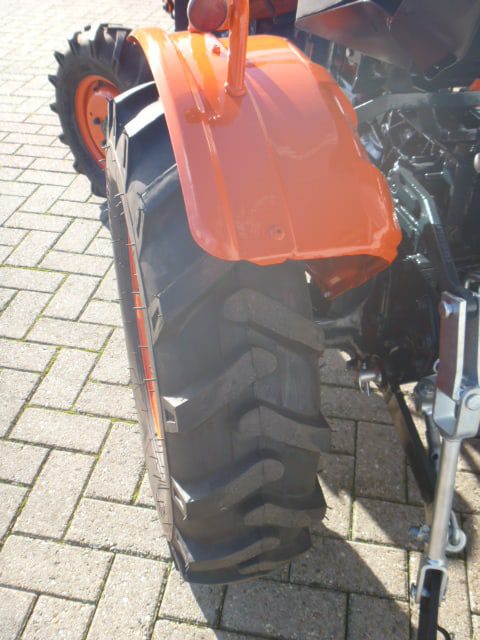 Kubota B7001 4wd - Afbeelding 12