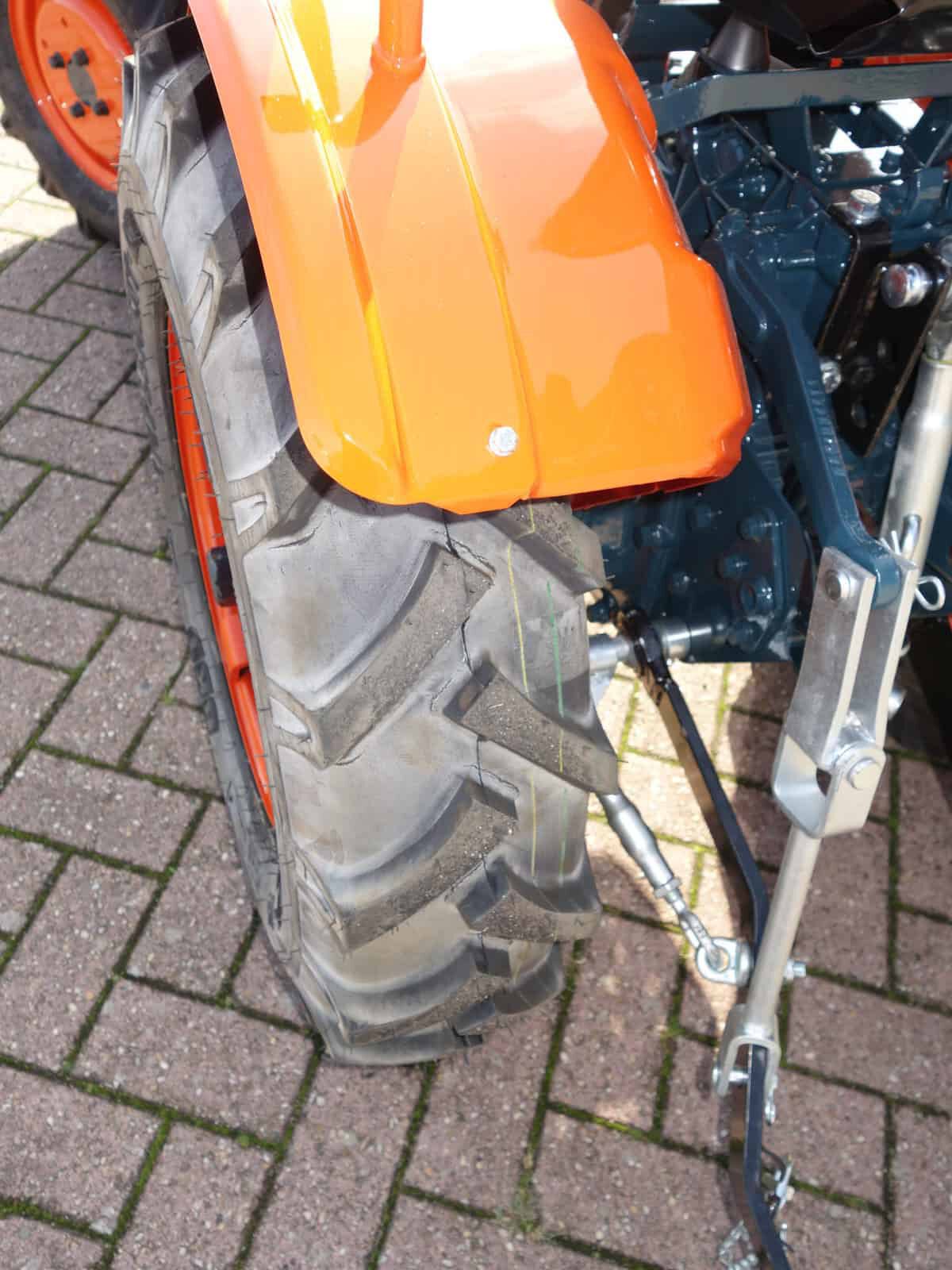 Kubota B7001 4wd - Afbeelding 14