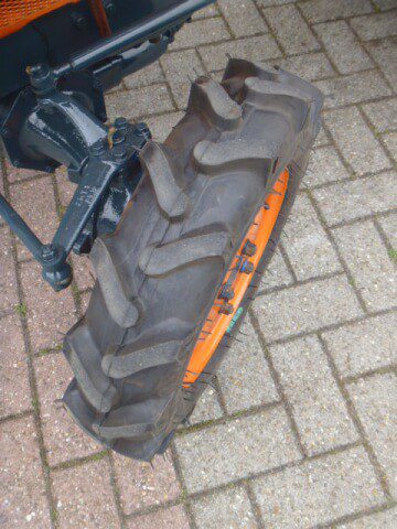 Kubota B7001 4wd - Afbeelding 14