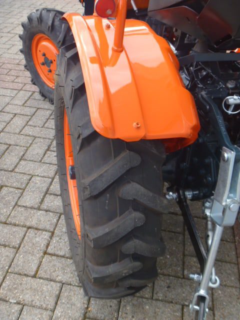Kubota B7001 4wd - Afbeelding 14