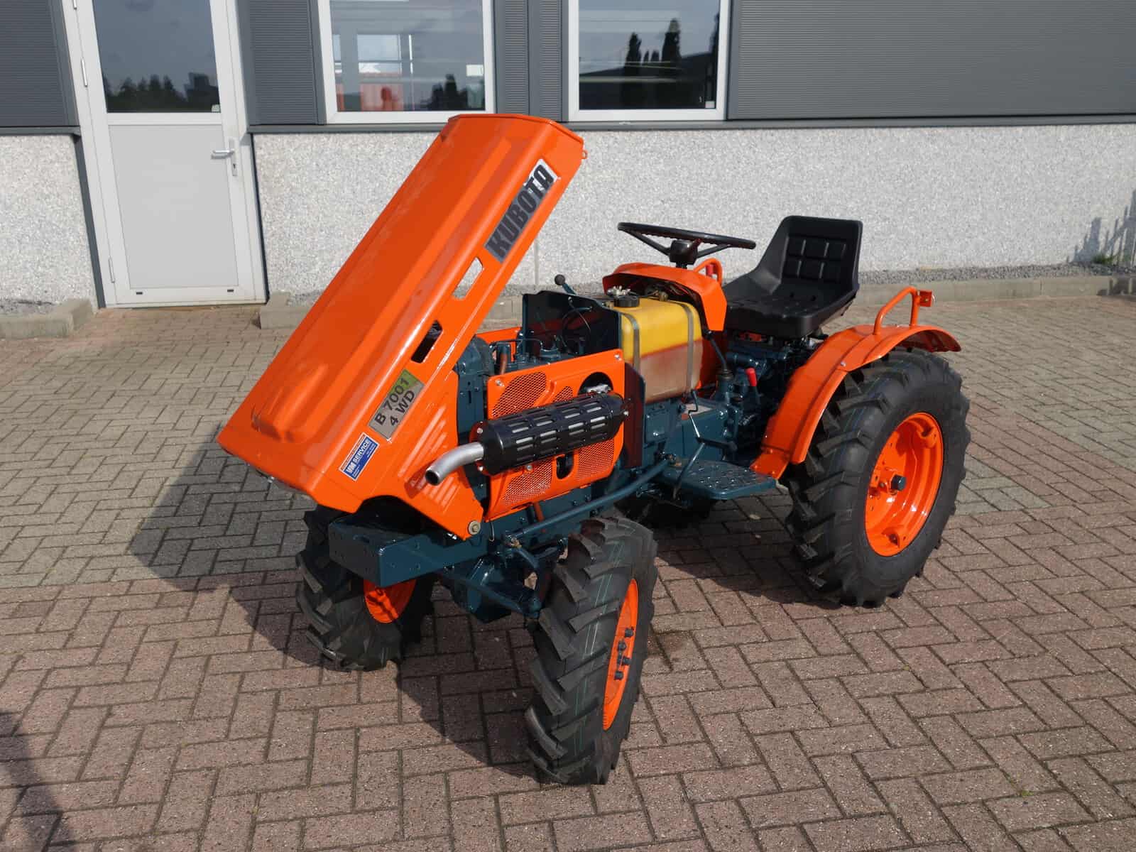 Kubota B7001 4wd - Afbeelding 15
