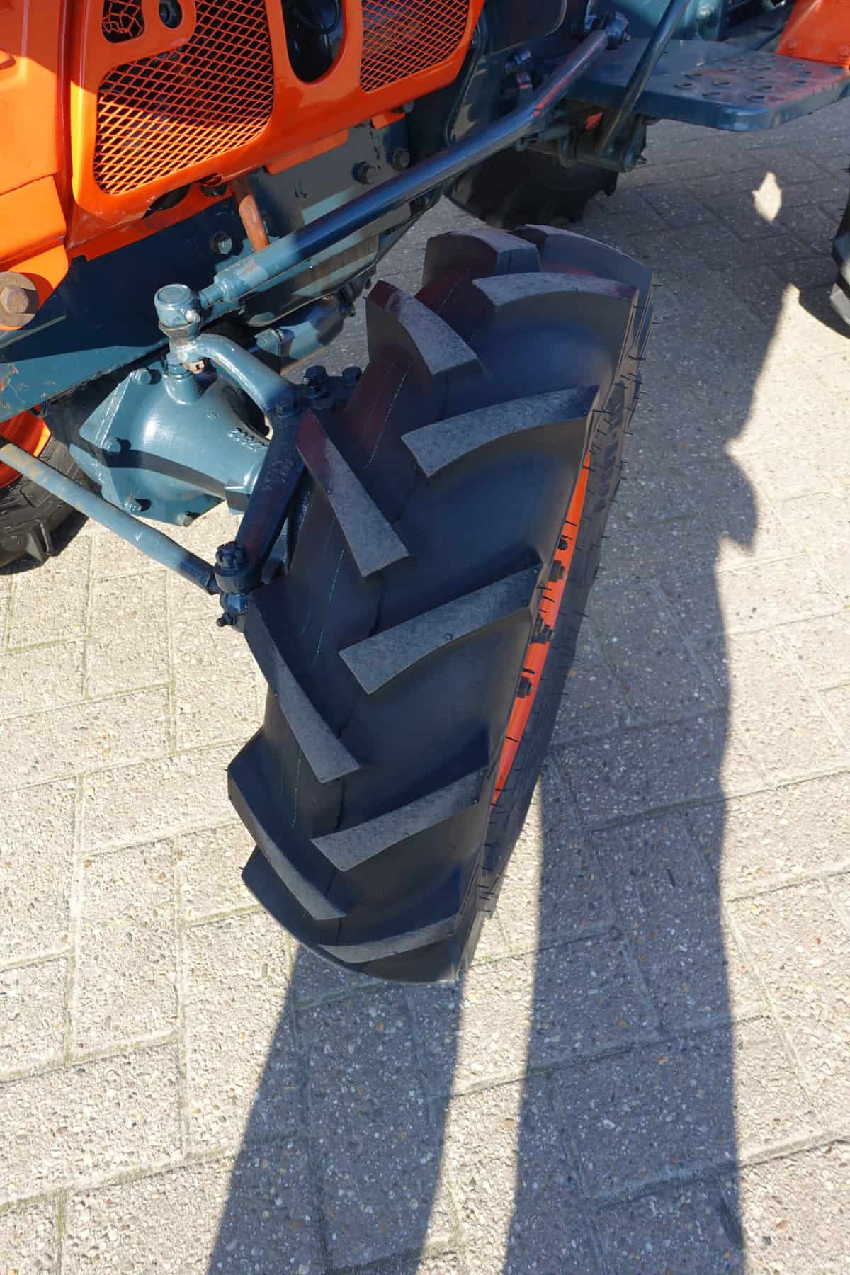 Kubota B7001 4wd - Afbeelding 15