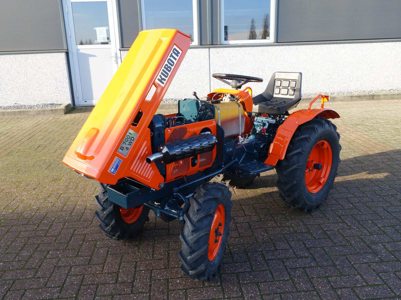 Kubota B7001 4wd - Afbeelding 16