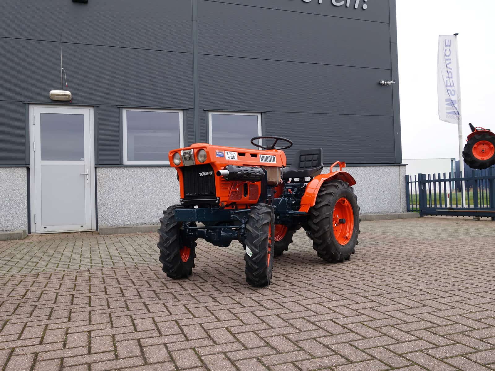 Kubota B7001 4wd - Afbeelding 18