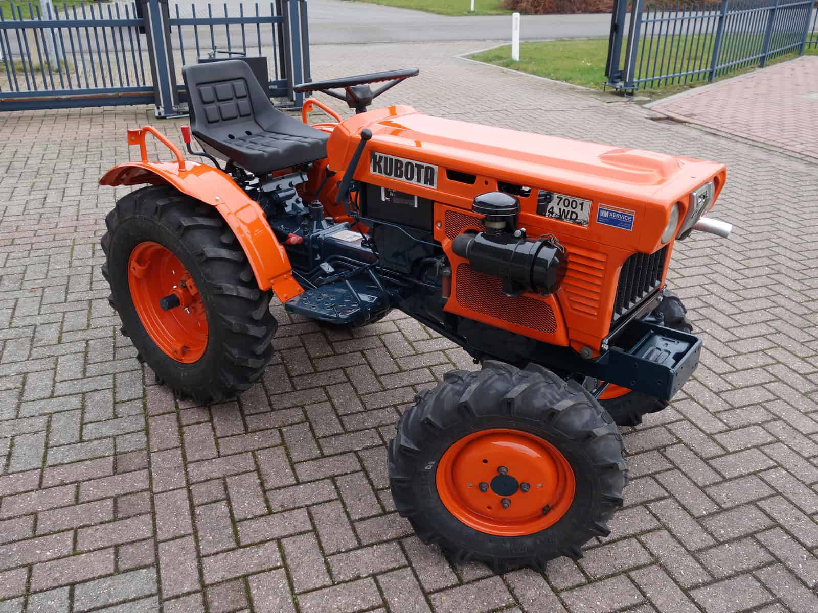 Kubota B7001 4wd - Afbeelding 2