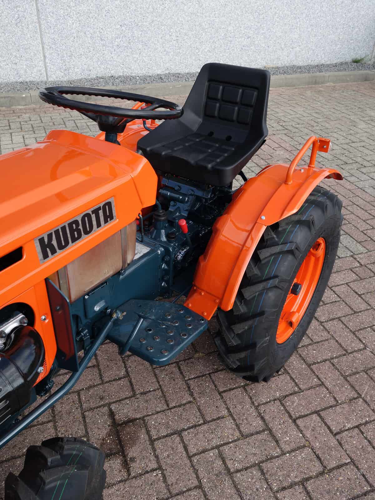 Kubota B7001 4wd - Afbeelding 7