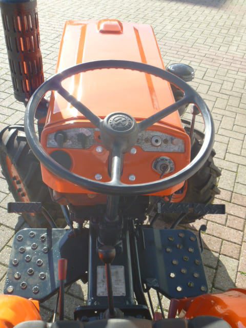 Kubota B7001 4wd - Afbeelding 8