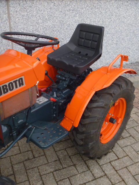 Kubota B7001 4wd - Afbeelding 8