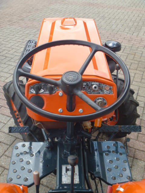 Kubota B7001 4wd - Afbeelding 8