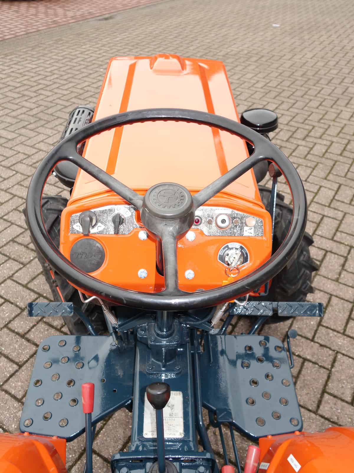 Kubota B7001 4wd - Afbeelding 8