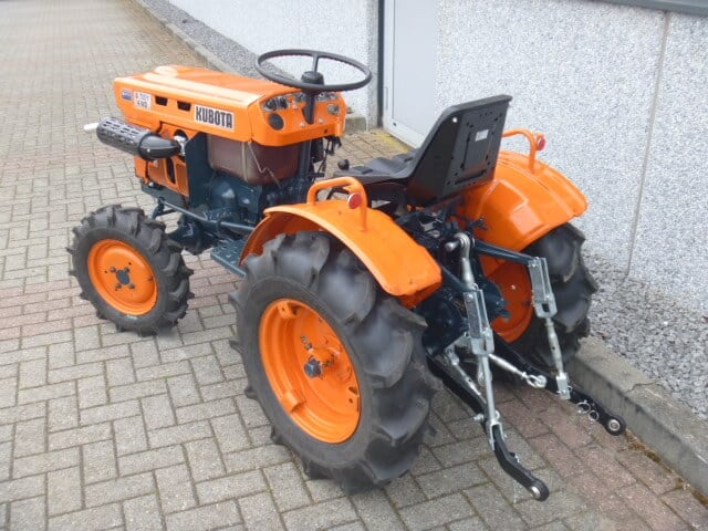 Kubota B7001 4wd - Afbeelding 9