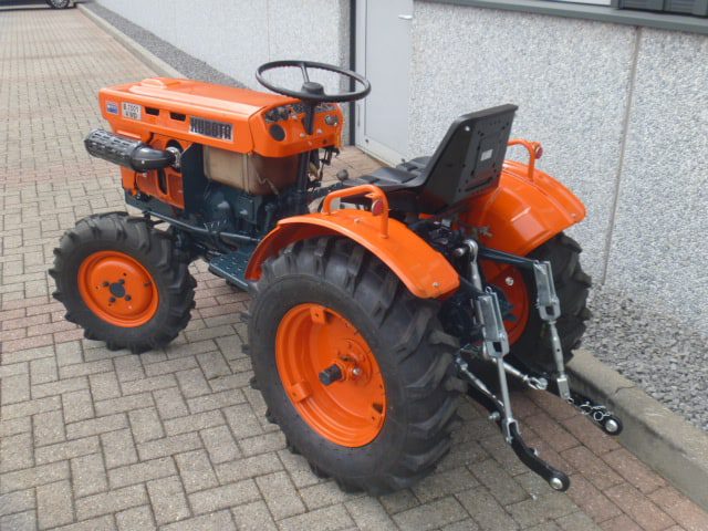 Kubota B7001 4wd - Afbeelding 9