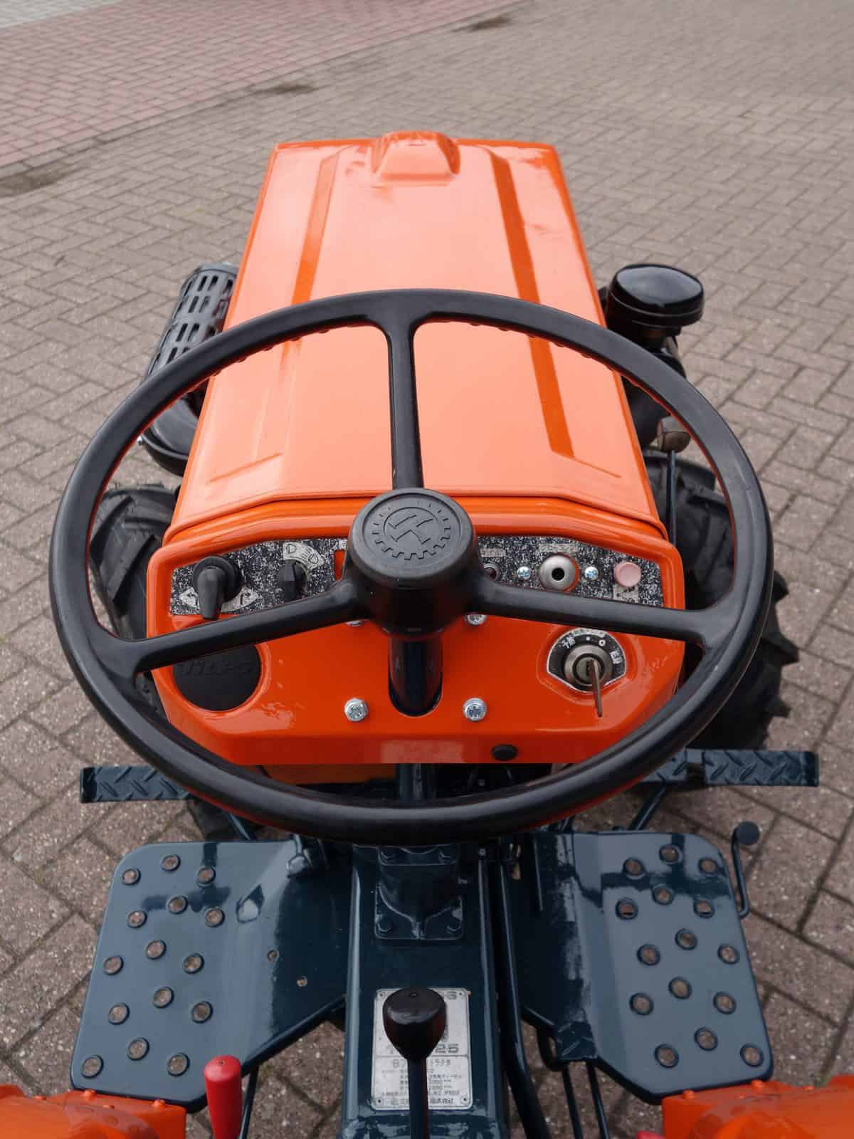 Kubota B7001 4wd - Afbeelding 9