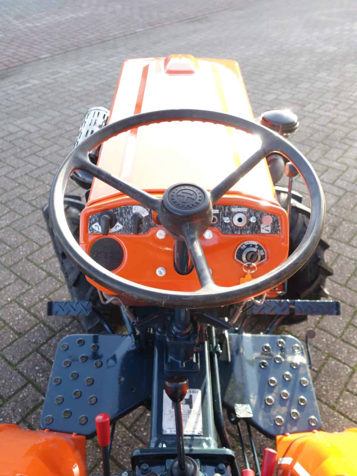 Kubota B7001 4wd - Afbeelding 9