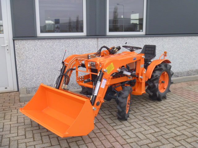 Kubota B7001 4wd