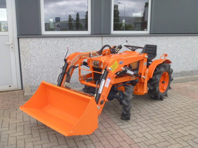 Kubota B7001 4wd