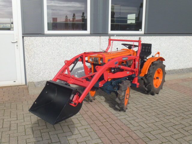 Kubota B7001 4wd