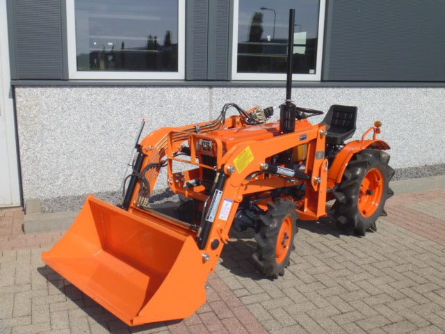 Kubota B7001 4wd