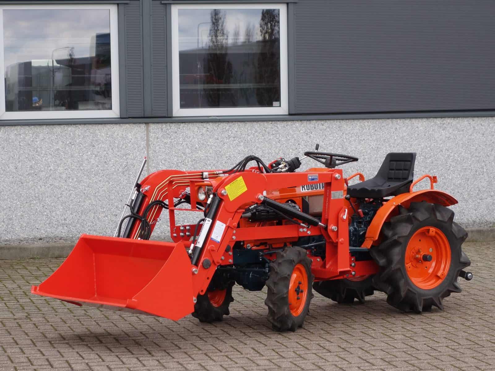 Kubota B7001 4wd