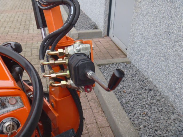 Kubota B7001 4wd - Afbeelding 11