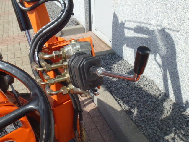 Kubota B7001 4wd - Afbeelding 10