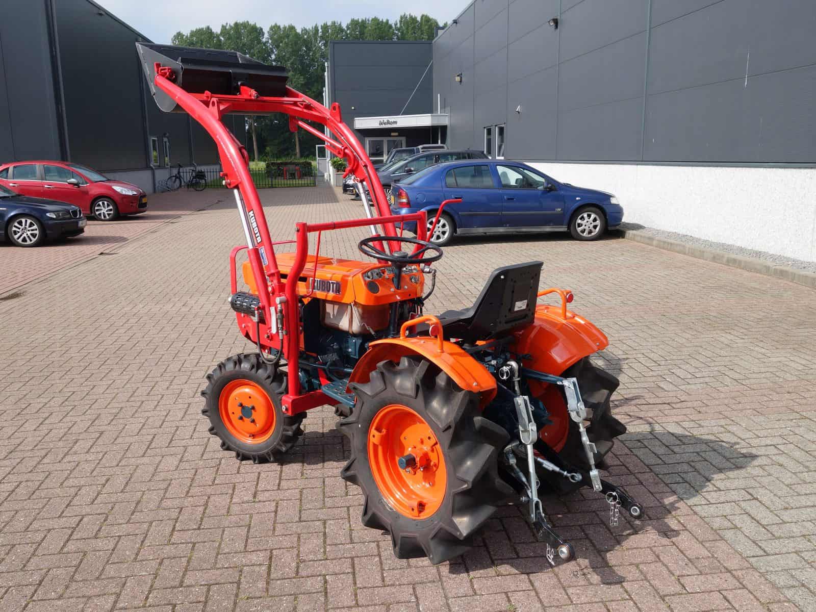 Kubota B7001 4wd - Afbeelding 10