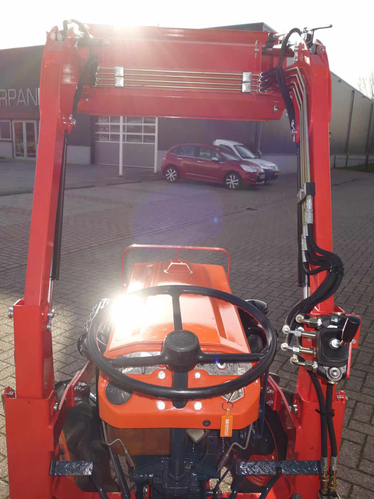Kubota B7001 4wd - Afbeelding 10