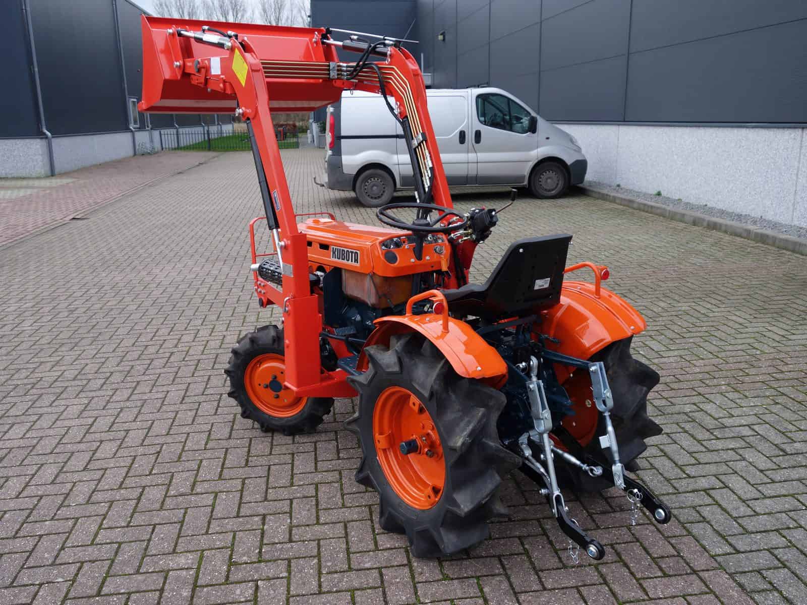 Kubota B7001 4wd - Afbeelding 11