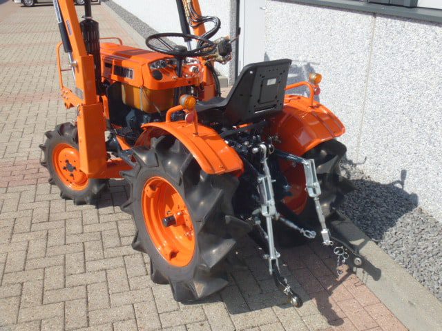 Kubota B7001 4wd - Afbeelding 12