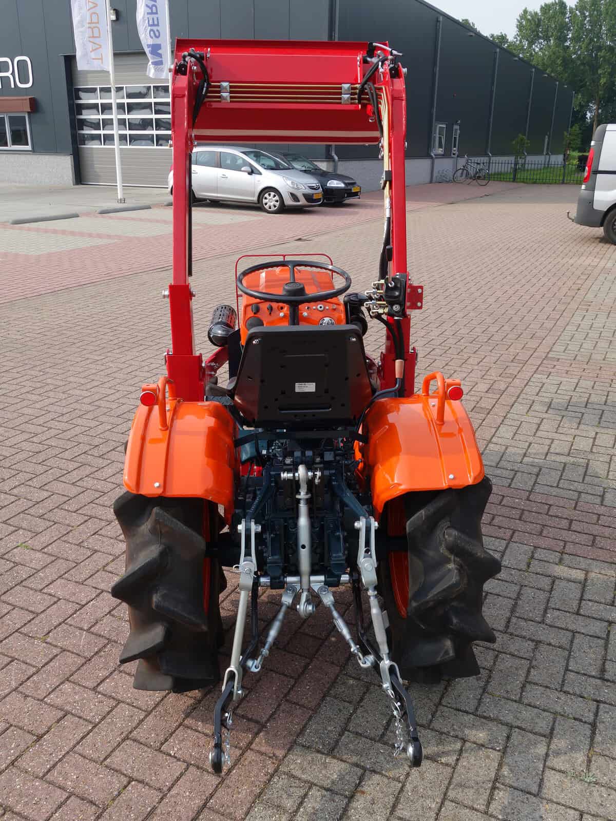 Kubota B7001 4wd - Afbeelding 13