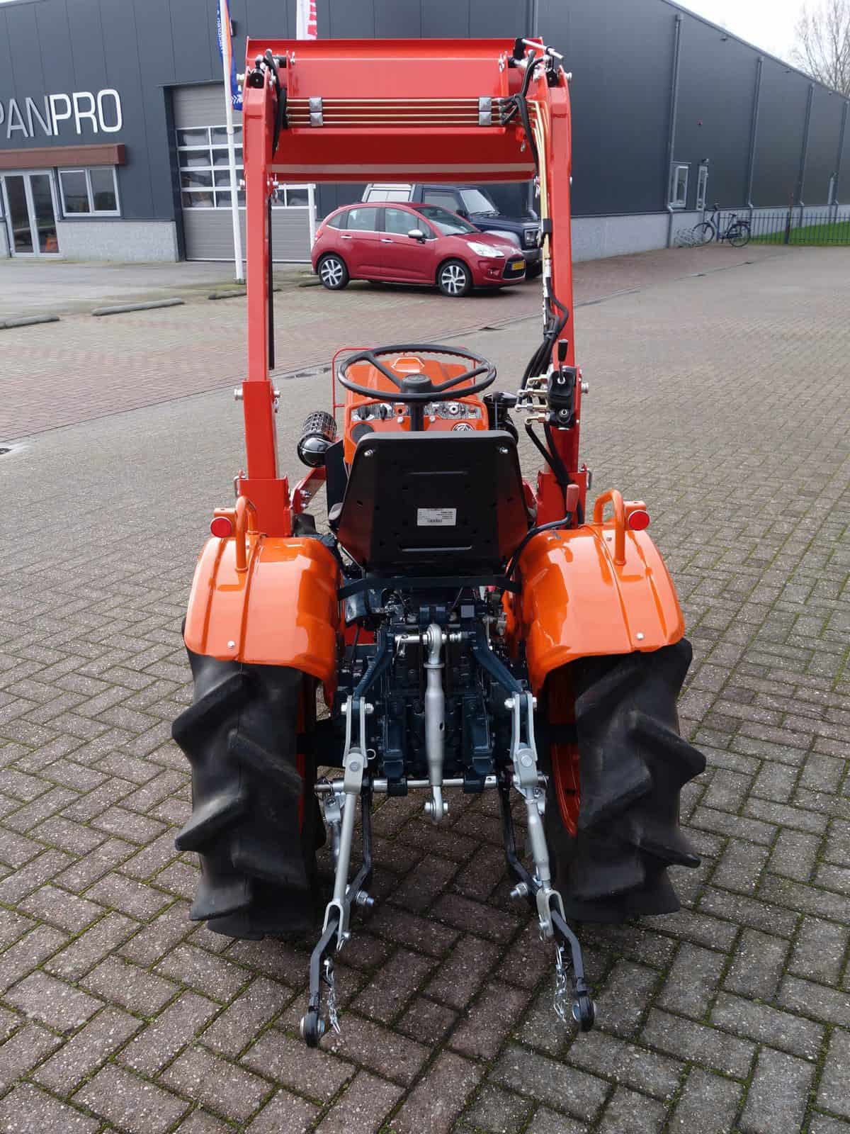 Kubota B7001 4wd - Afbeelding 13