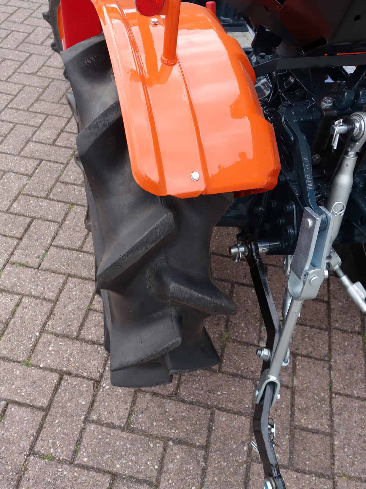 Kubota B7001 4wd - Afbeelding 15