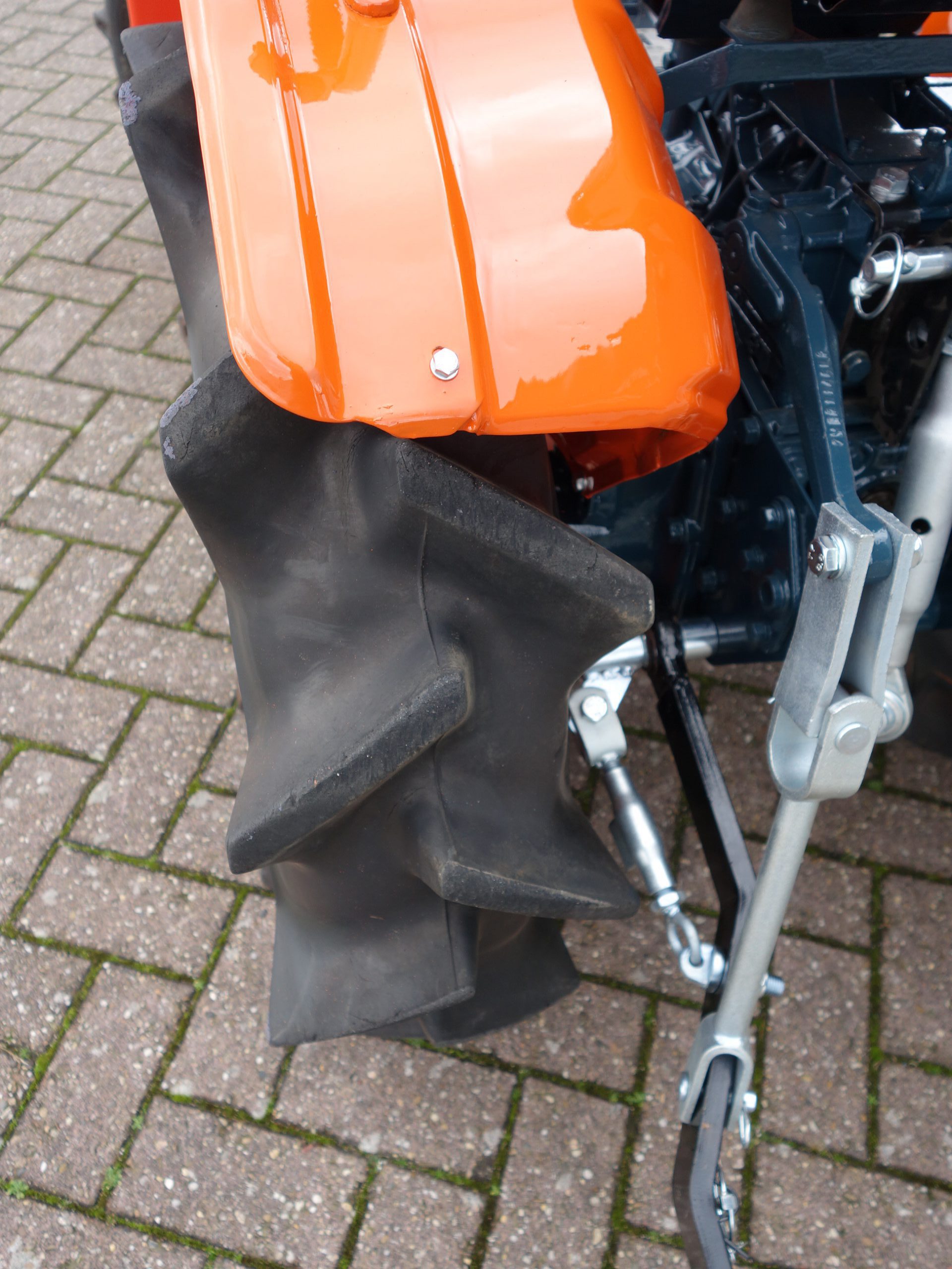 Kubota B7001 4wd - Afbeelding 14