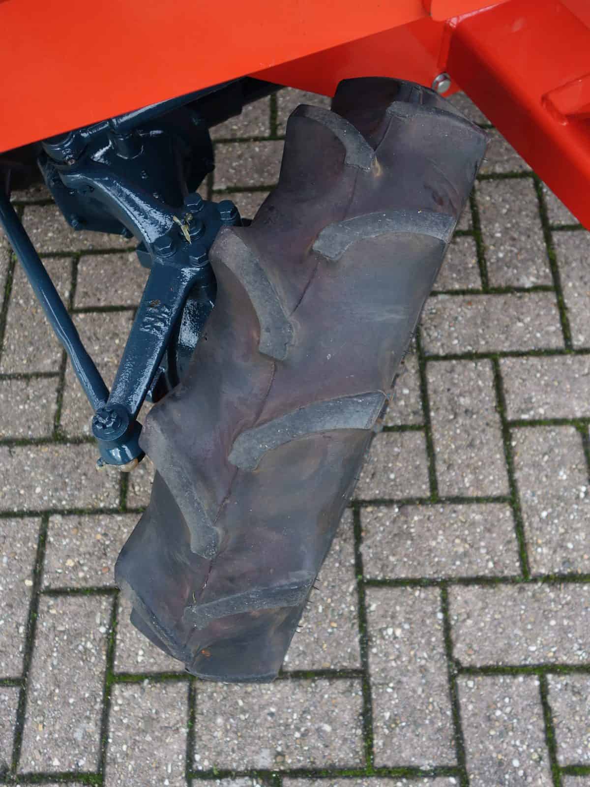 Kubota B7001 4wd - Afbeelding 16