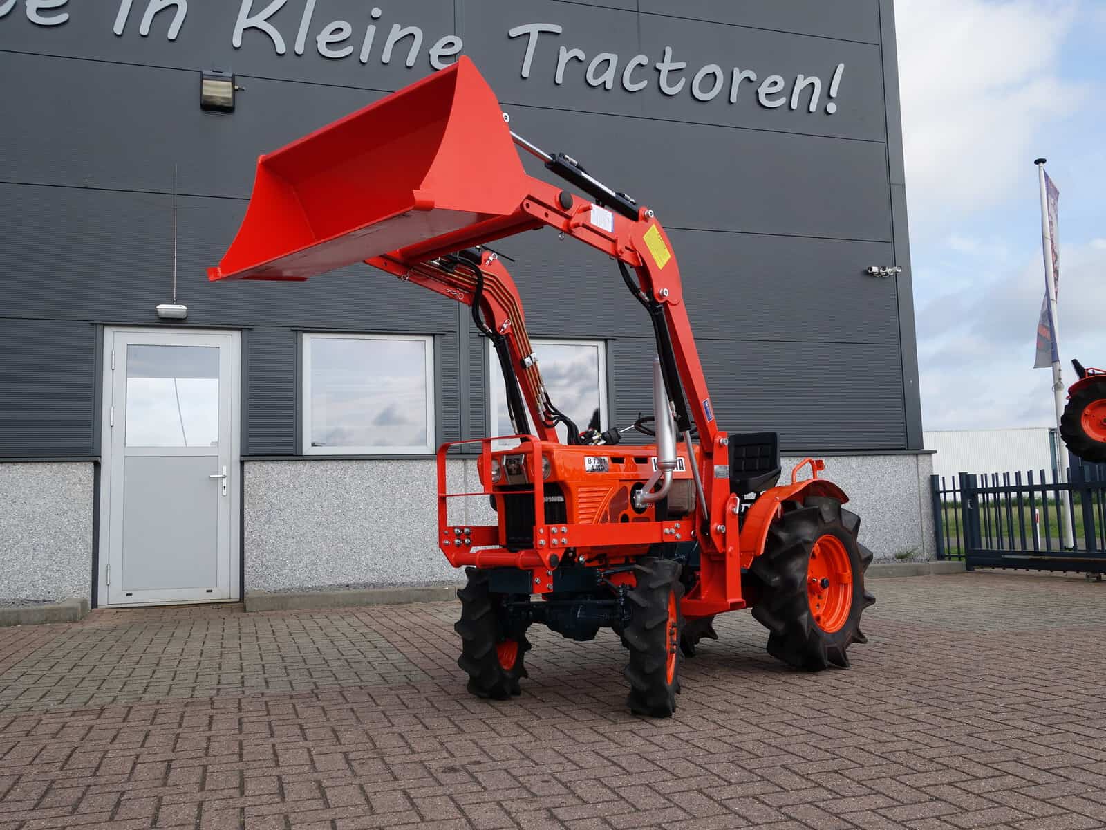 Kubota B7001 4wd - Afbeelding 19