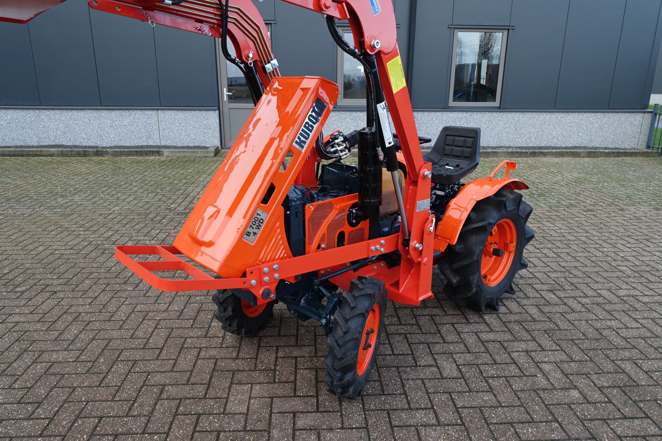 Kubota B7001 4wd - Afbeelding 23