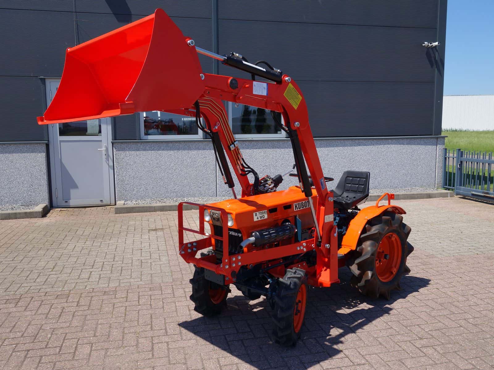 Kubota B7001 4wd - Afbeelding 3