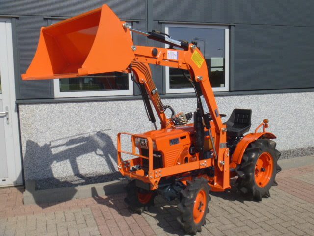 Kubota B7001 4wd - Afbeelding 3