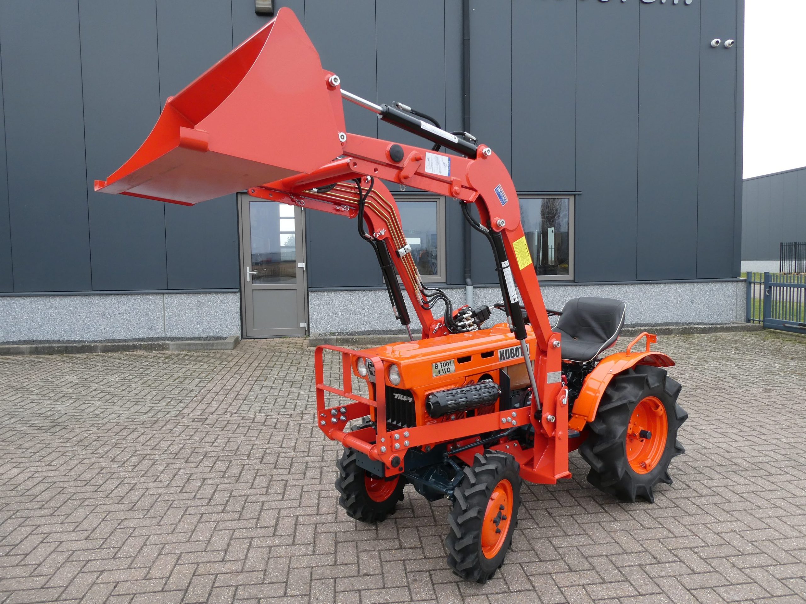 Kubota B7001 4wd - Afbeelding 3