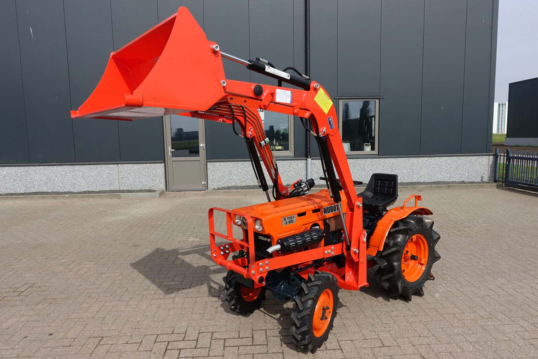 Kubota B7001 4wd - Afbeelding 3