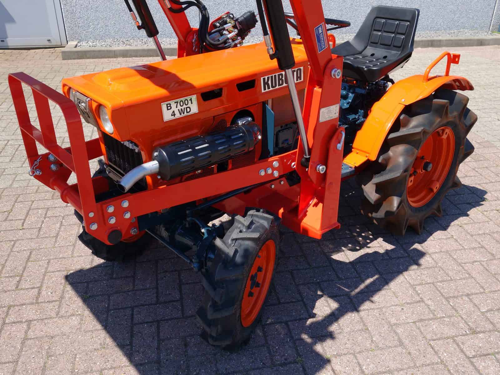 Kubota B7001 4wd - Afbeelding 4