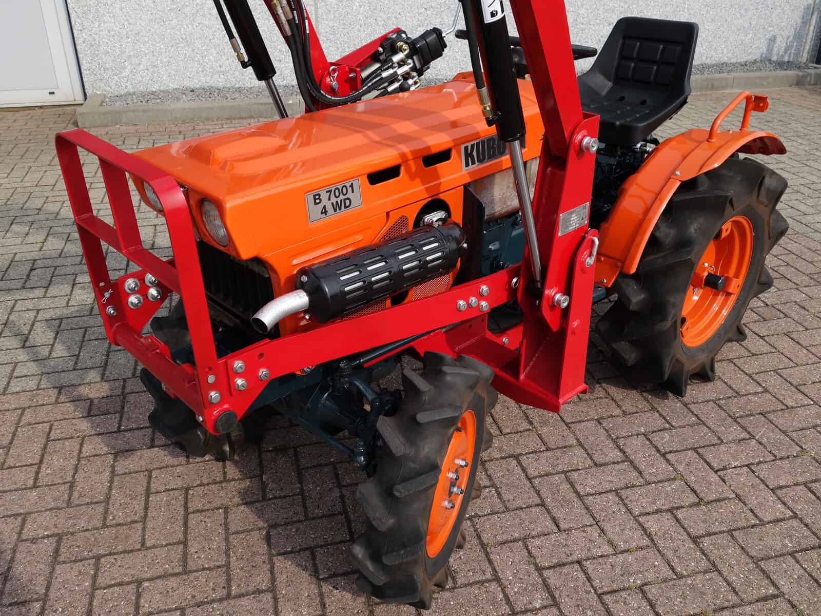 Kubota B7001 4wd - Afbeelding 4